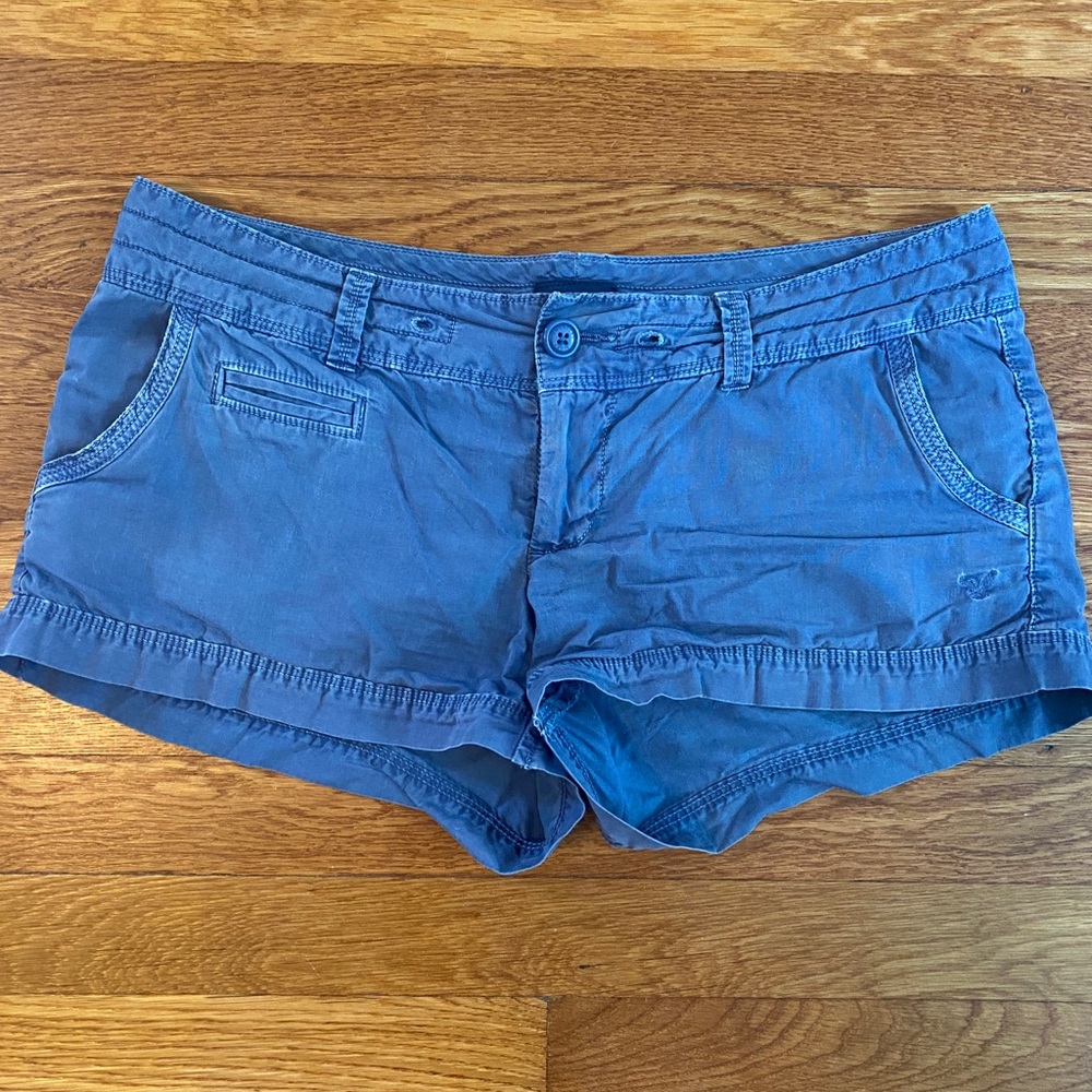 Super comfortable short blue shorts